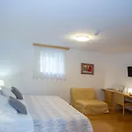 Ana سبليت