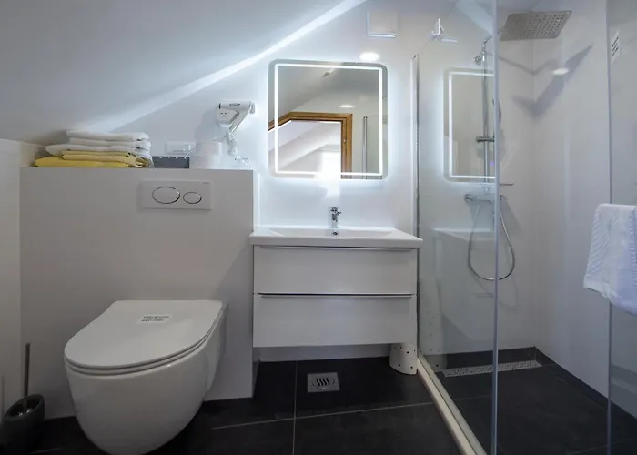 Ana Bed & Breakfast 3*