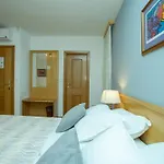 Ana B&B